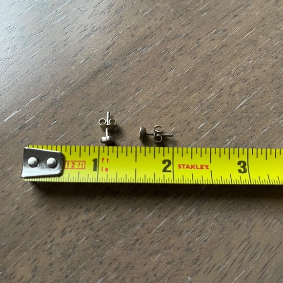 MUST GO Mini Red/Pink Blend Earrings - Picture 3 of 3